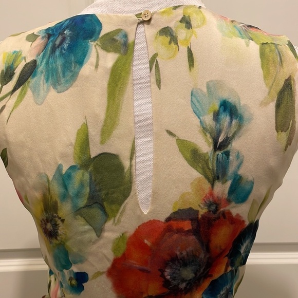 Haute Hippie Ruffle Wrap Dress in Floral Print, NWT - Picture 3 of 16